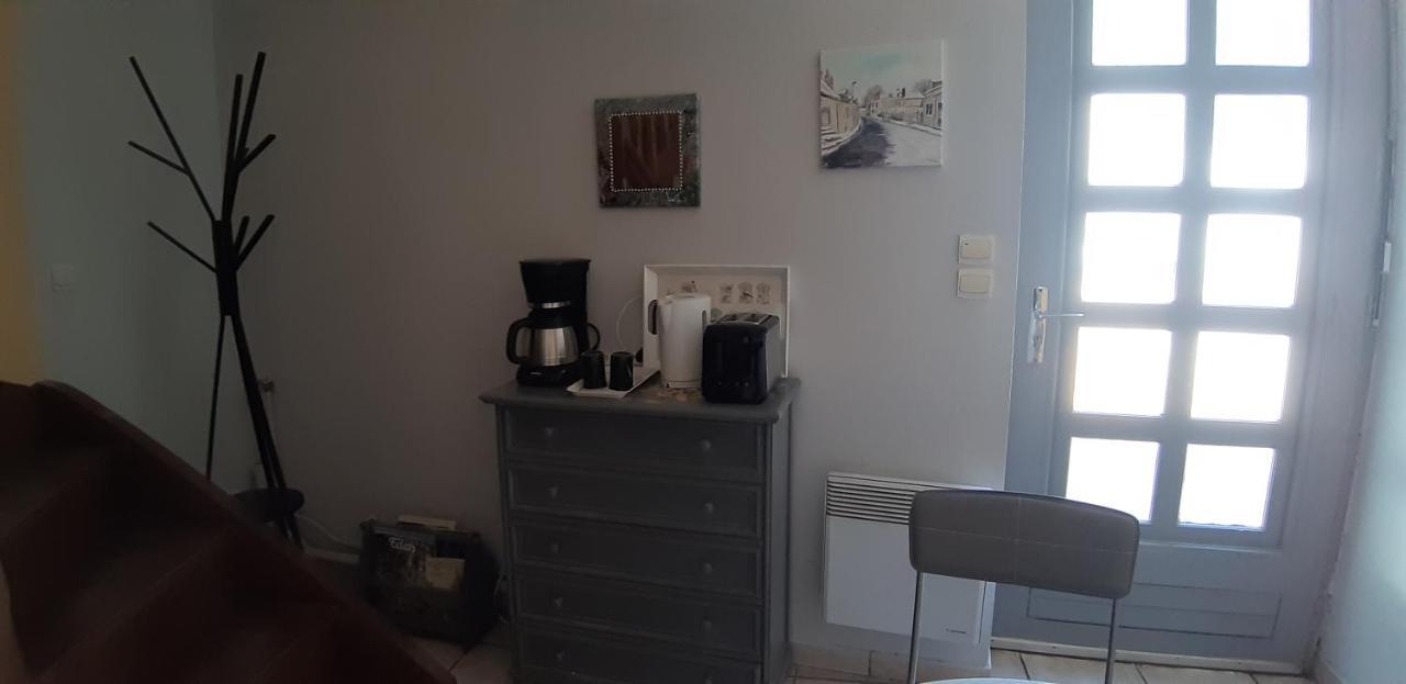 Le Gite De L'Atelier Lailly-en-Val Exterior foto