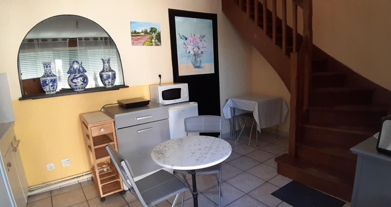 Le Gite De L'Atelier Lailly-en-Val Exterior foto